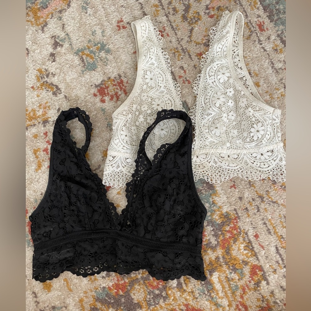 Bundle of Two Victorias Secret Bralettes